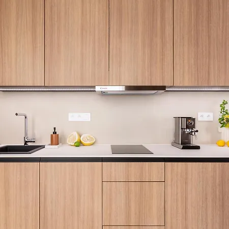 Turnkey I Republic Square Apartment Prag