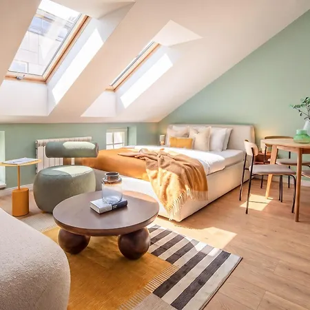 Apartment Turnkey I Republic Square *