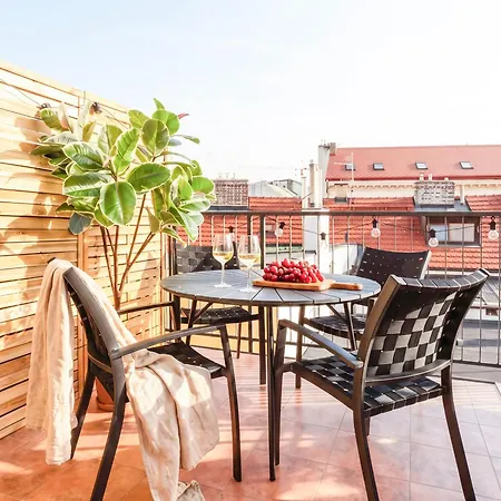 Turnkey I Republic Square Apartment *