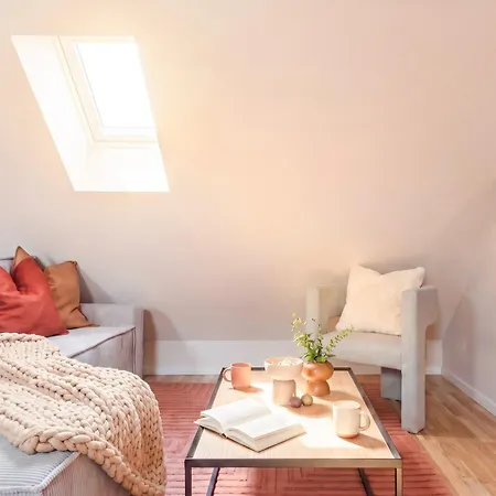 Turnkey I Republic Square Apartment *