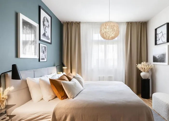 Turnkey I Republic Square Apartament